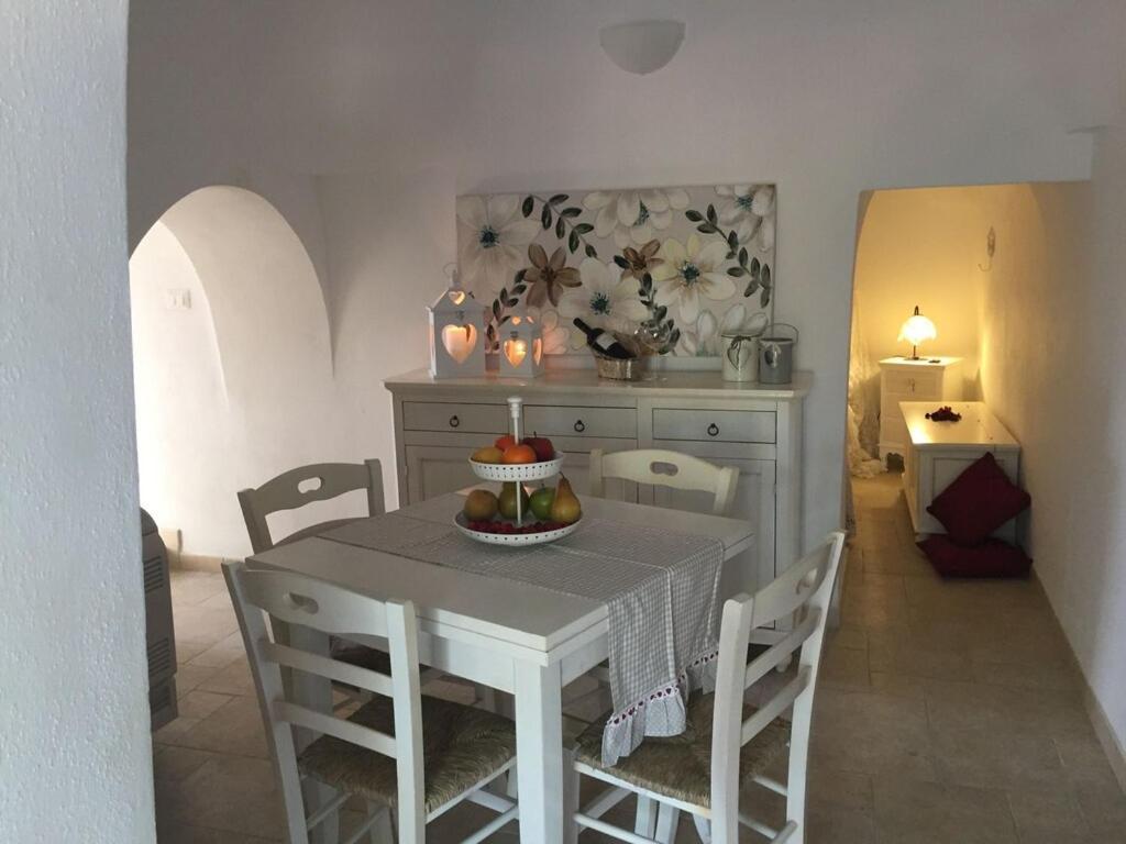 Chateaux Des Trulli San Michele Salentino Eksteriør billede