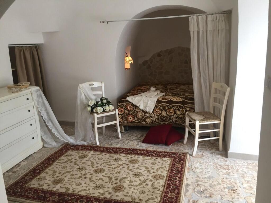 Chateaux Des Trulli San Michele Salentino Eksteriør billede