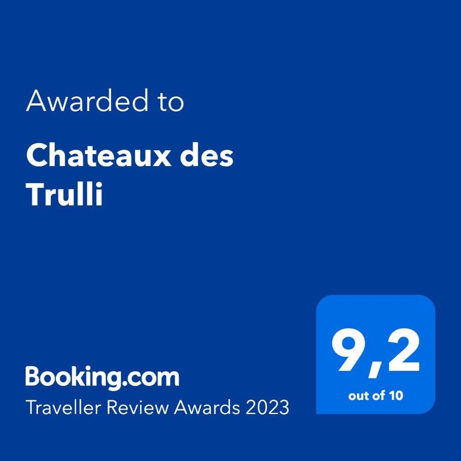 Chateaux Des Trulli San Michele Salentino Eksteriør billede